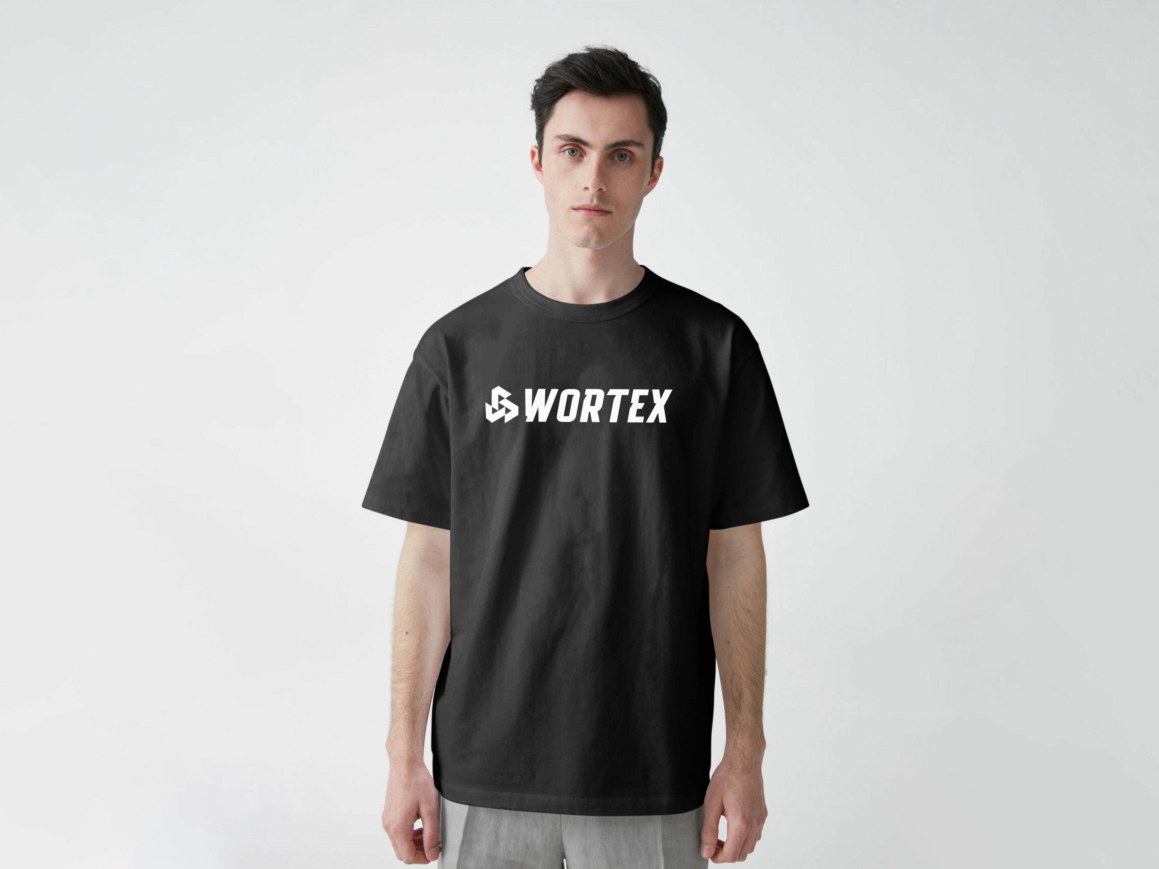 WORTEX 2025 póló modellen